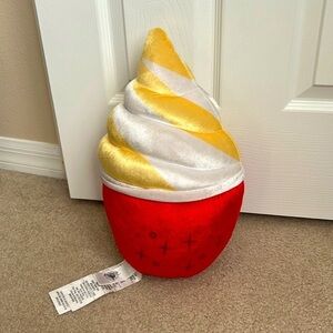 Authentic Disney World Parks Dole‎ Whip Ice Cream Plush